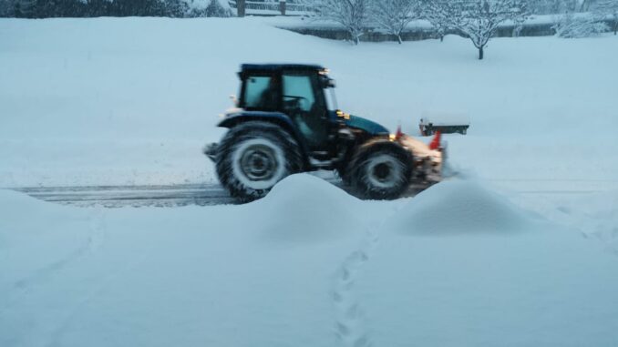 Albertini, Sindaco di Alta Val Tidone: “Pronti per la prossima nevicata, ma dobbiamo prevedere nuove risorse in bilancio”. A Ceci di Sopra spalatori in azione - AUDIO e FOTO