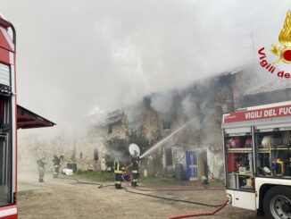 Fiamme in un’abitazione nei pressi di San Giorgio