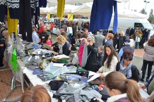 “Bancarelle del Forte” il 5 novembre nel piazzale esterno del Centro Gotico