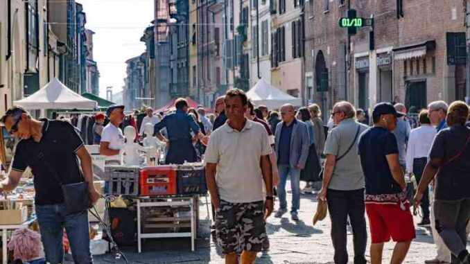 Torna domenica primo settembre il Via Roma Street Market